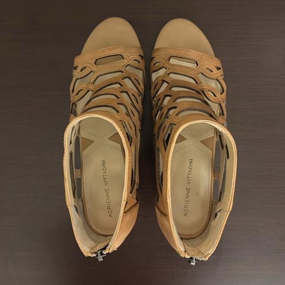 NWOT! Adrienne Vittadini Wedge Sandals - Picture 13 of 16